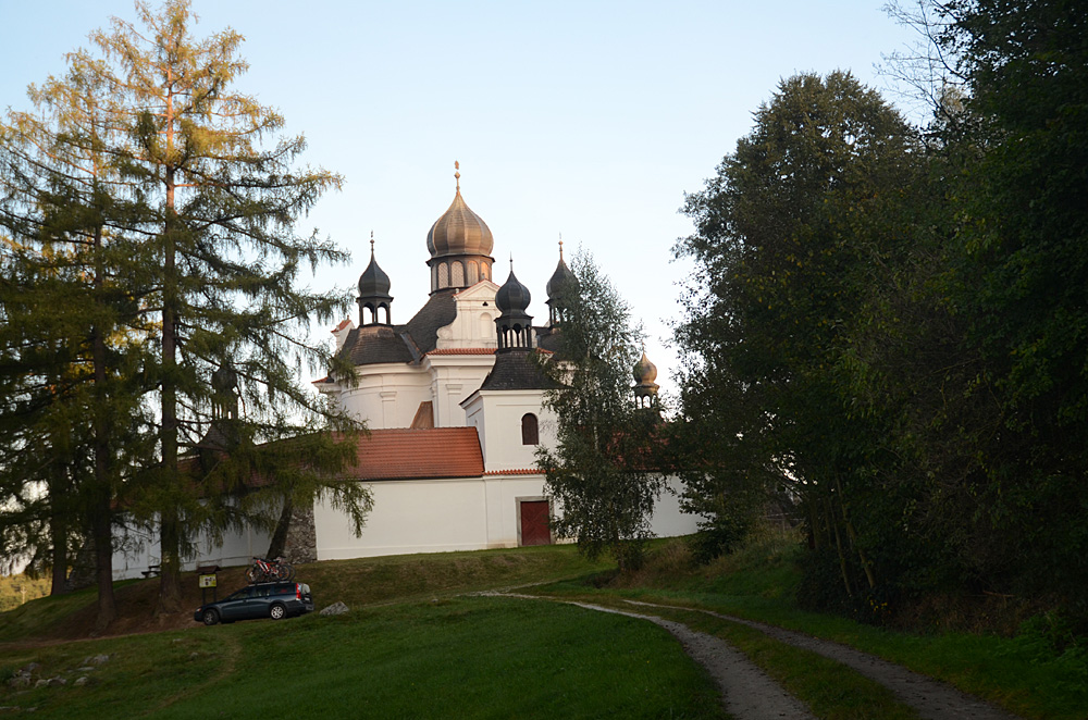 Trhov Sviny - poutn kostel Nejsvtj Trojice