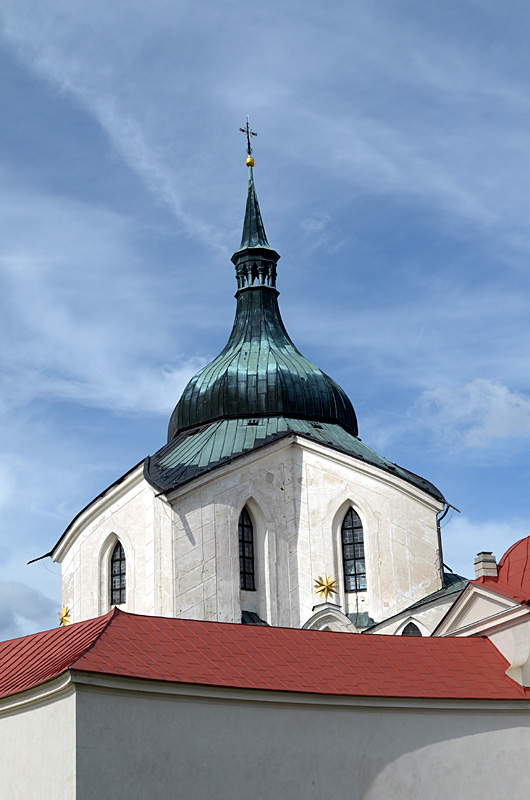 Poutn kostel Svatho Jana Nepomuckho na Zelen hoe