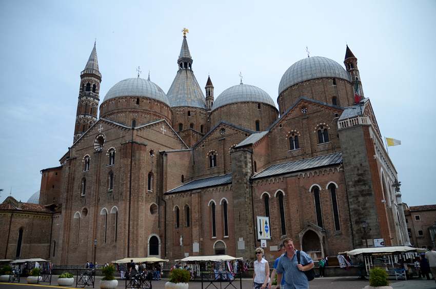 Bazilika svat�ho Anton�na