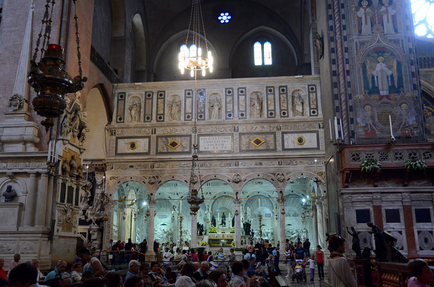 Bazilika svat�ho Anton�na