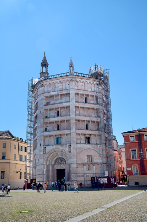 Parma - baptistrium