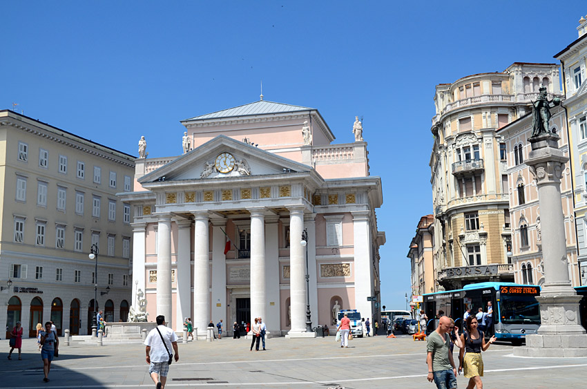 Terst - okol Piazza Unita