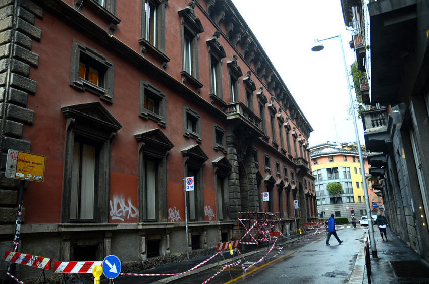 Mil�n - Palazzo Visconti