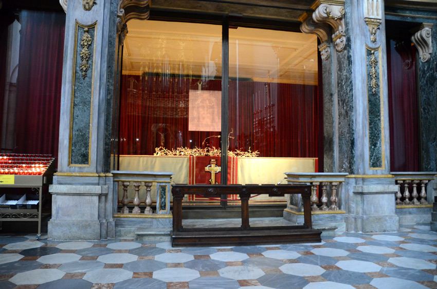 Tur�nsk� katedr�la