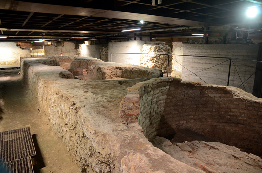 Lucca - Santi Giovanni e Reparata