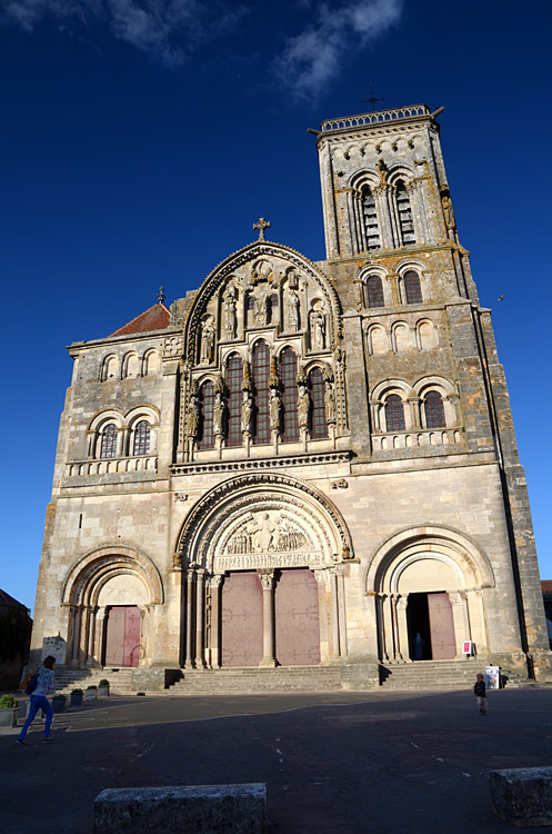 Vzelay - bazilika Sainte-Marie-Madeleine