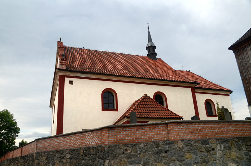 Lnáře - kostel svatého Mikuláše