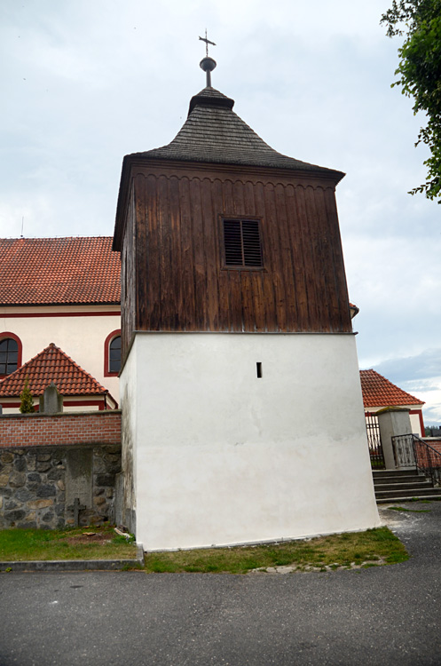 Lnáře - kostel svatého Mikuláše