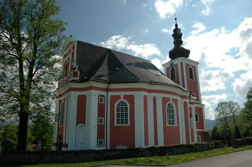 Božanov - Kostel svaté Máři Magdalény