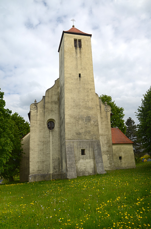 Bukovec - kostel Nanebevzetí Panny Marie