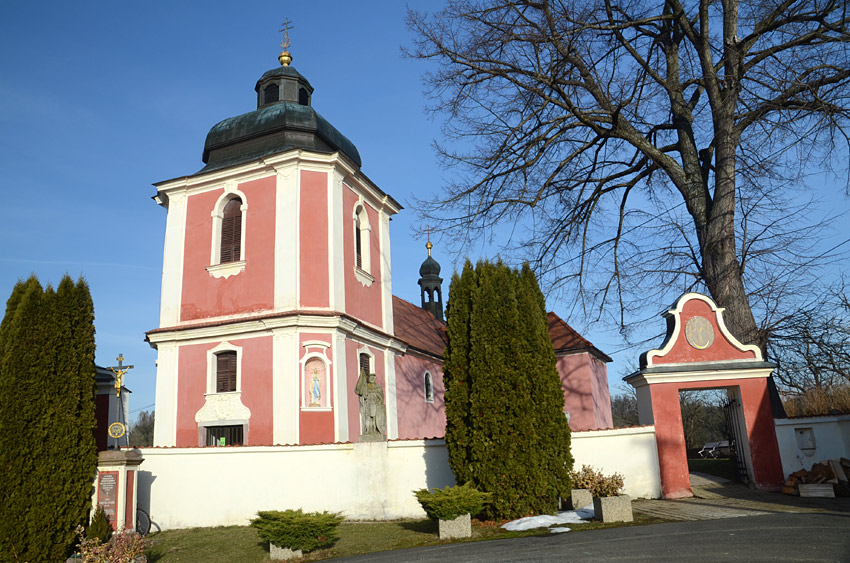 Hrádek u Vlašimi - kostel svatého Matouše