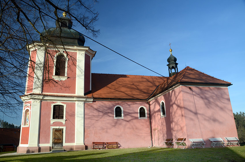 Hrádek u Vlašimi - kostel svatého Matouše