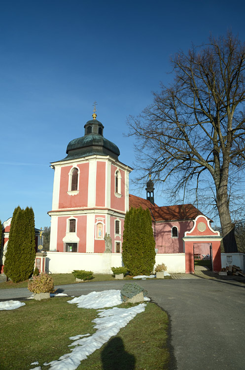 Hrádek u Vlašimi - kostel svatého Matouše