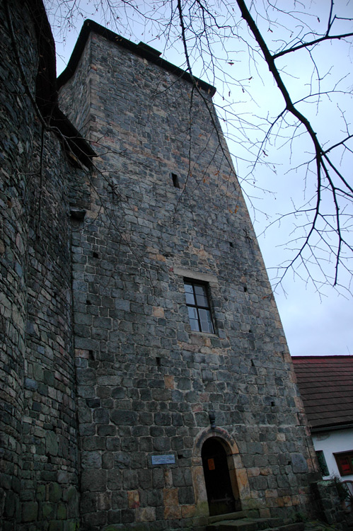 Týnec nad Sázavou - rotunda a  hrad