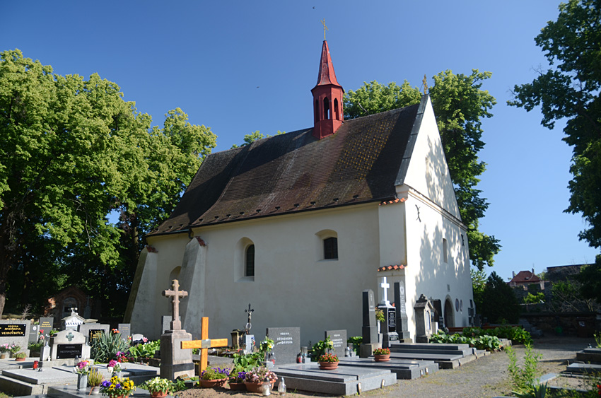 Kouřim - kostel Nejsvětější Trojice