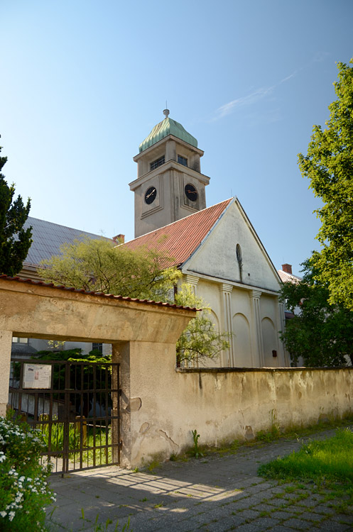 Pečky - evangelický kostel Mistra Jana Husa