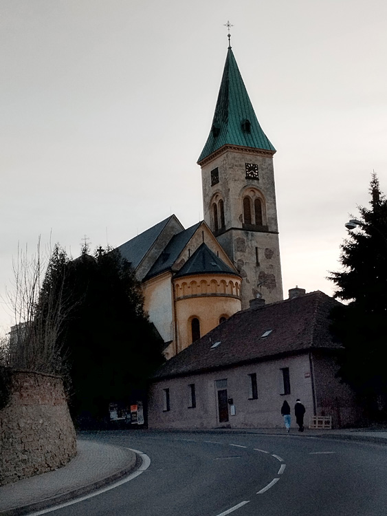 Zásmuky - kostel Nanebevzetí Panny Marie