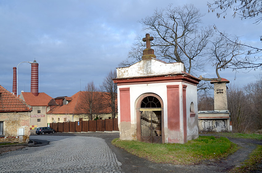 Kostelec nad Černými Lesy - kaple svatého Jana Nepomuckého