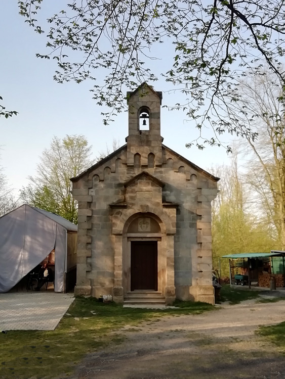 Nebřenice - hrobka Schüttelsbergrů