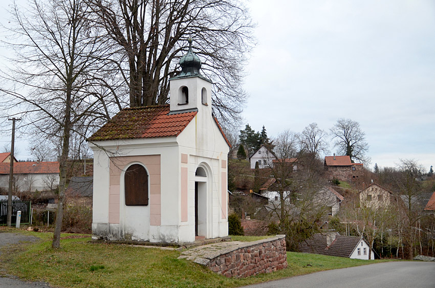 Oplany - kaple Nanebevzetí Panny Marie