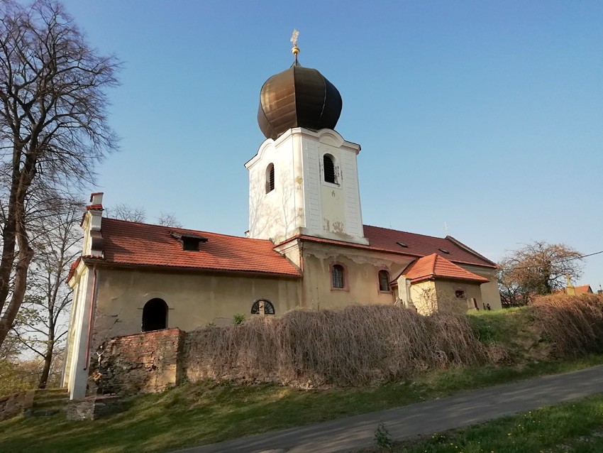 Popovičky - kostel svatého Bartoloměje