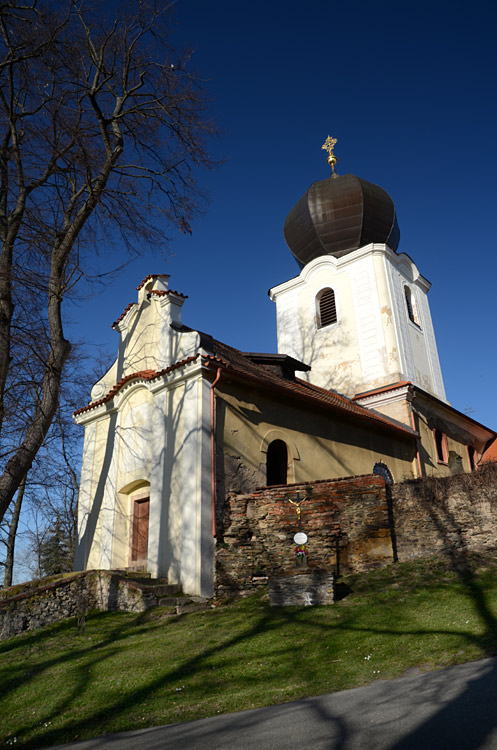 Popovičky - kostel svatého Bartoloměje