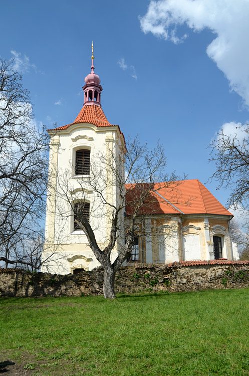 Sluštice - kostel svatého Jakuba Staršího