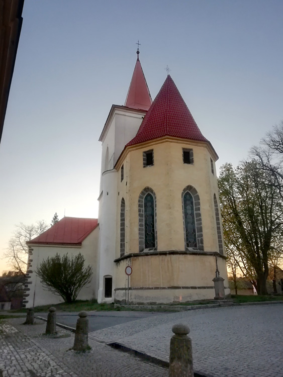 Jlov u Prahy - kostel svatho Vojtcha