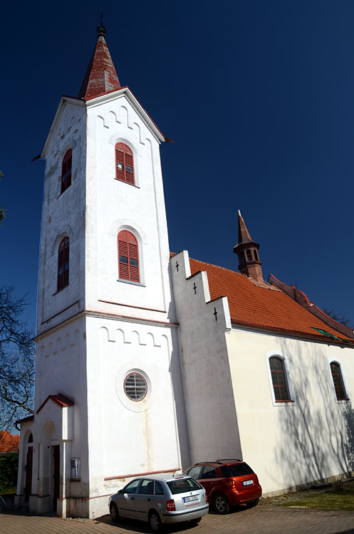 Ořech - kostel Stětí sv. Jana Křtitele