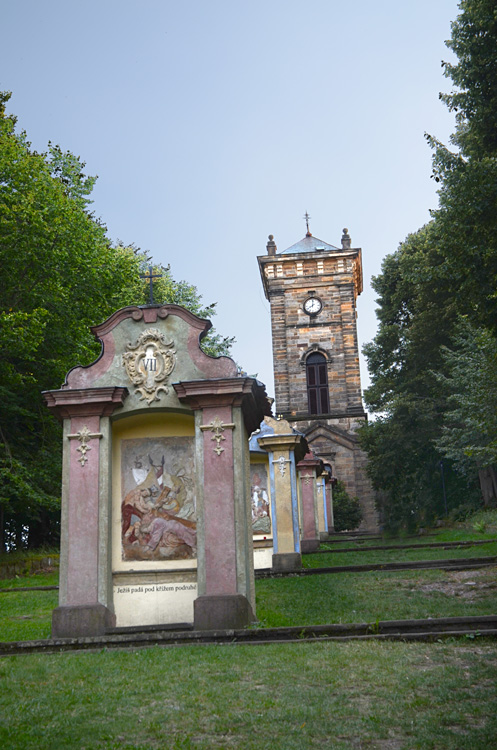 Jiřetín pod Jedlovou - křížová cesta