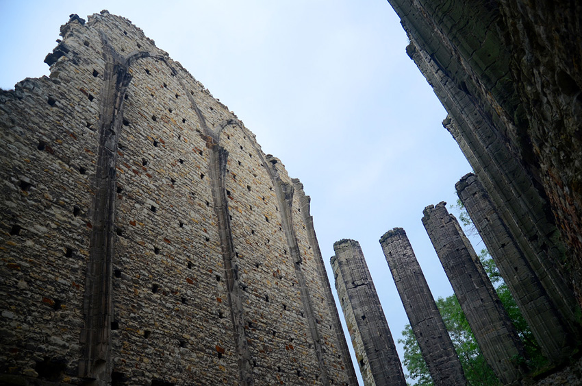 Panenský Týnec - nedostavěný kostel Panny Marie
