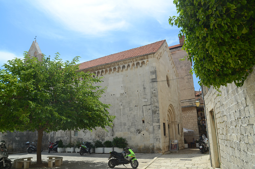 Trogir - crkva sv. Ivana Krstitelja