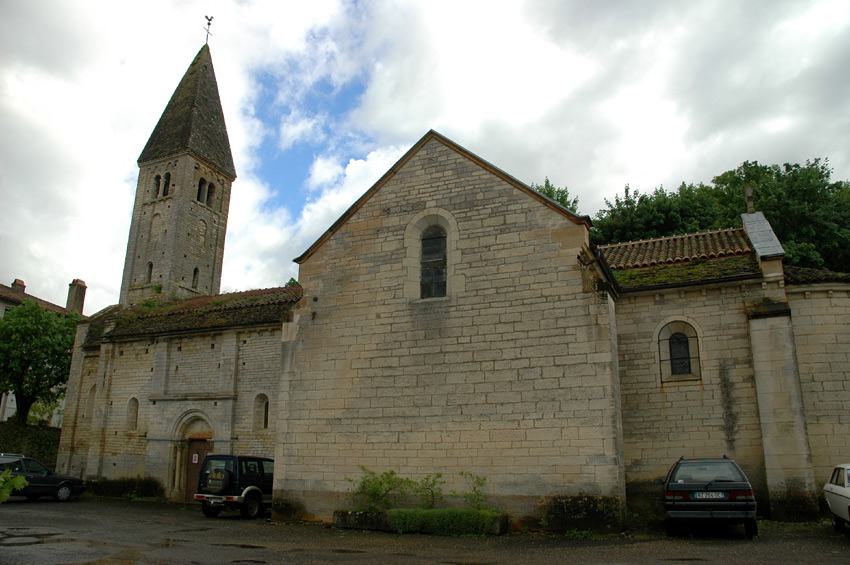 Chissey-les-Macon - glise Saint-Pierre