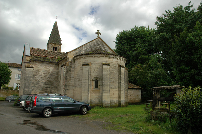 Chissey-les-Macon - glise Saint-Pierre