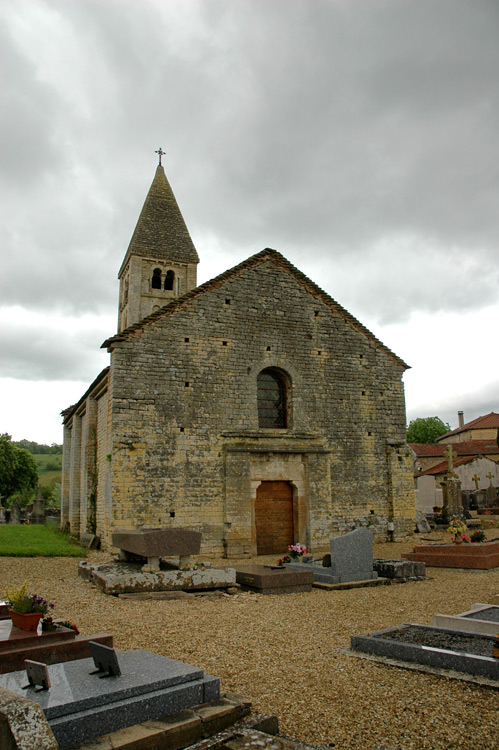 Ougy - glise Saint-Martin