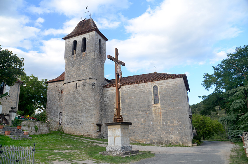 Brengues - glise Saint-Saturnin