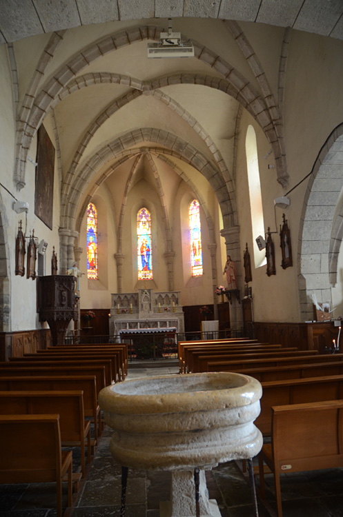 Larnagol  eglise Saint-Pierre-aux-Liens