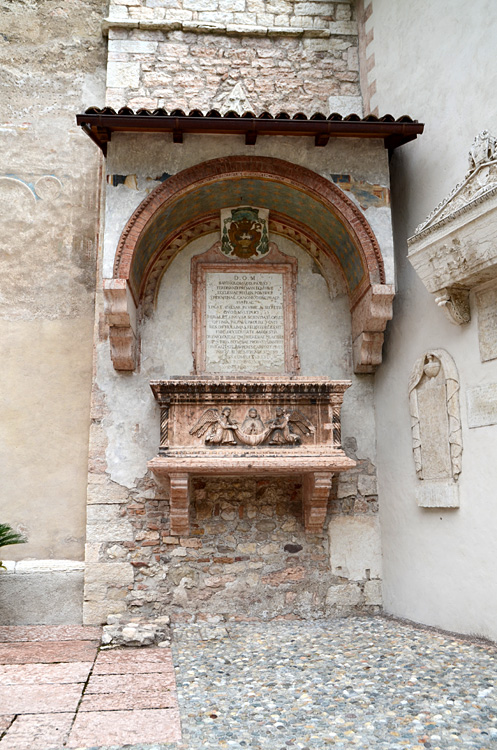 Trento - Sant' Apollinare