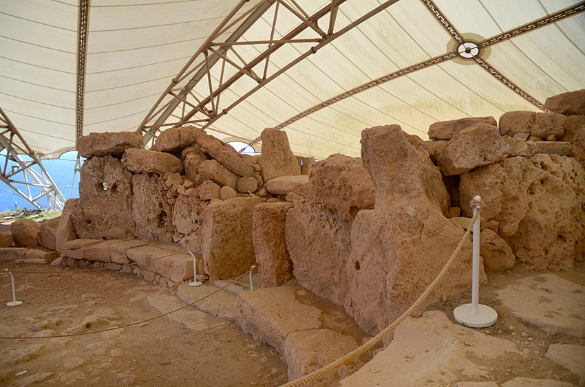 Mnajdra