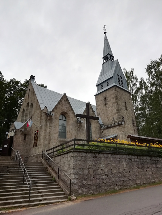 Szklarska Poreba - kostel svatého Maxmiliána Marie Kolbe