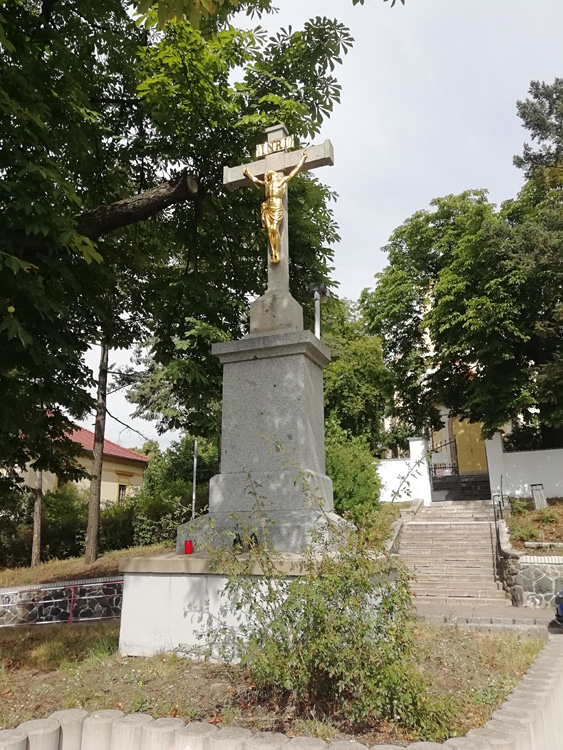 Kostel Nanebevzetí Panny Marie - Modřany