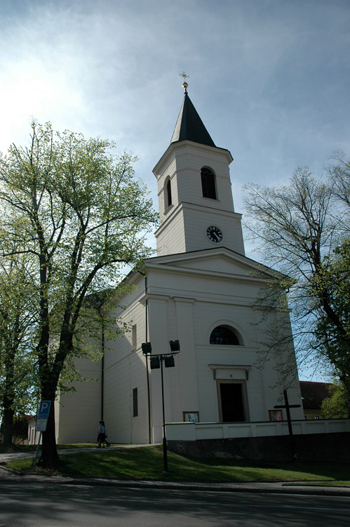 Kostel svatého Fabiána a Šebestiána - Liboc