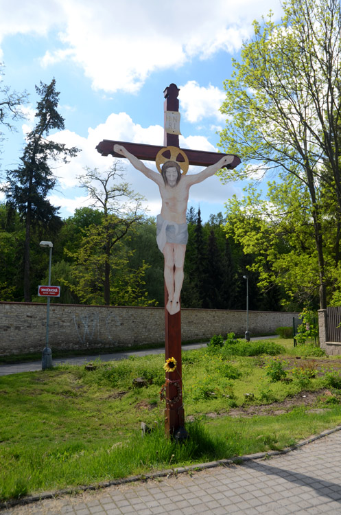 Kříž pod letohrádkem Hvězda - Ruzyně