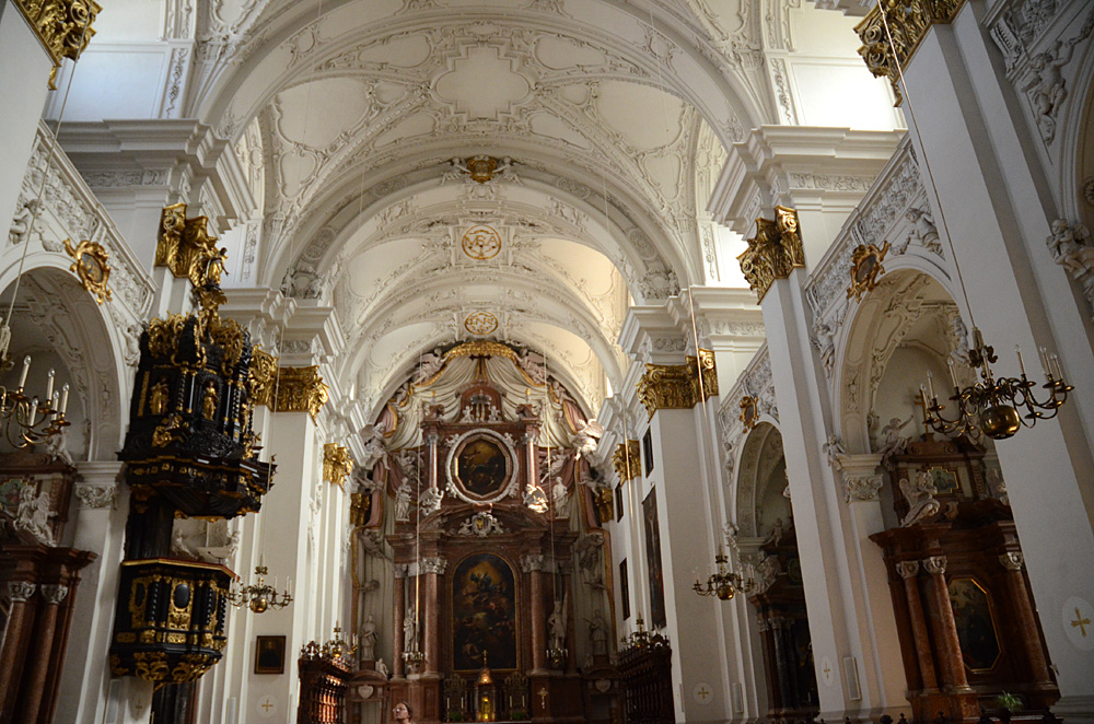 Linec - Alter Dom