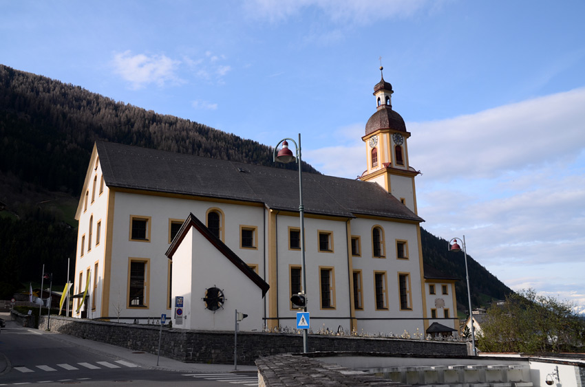 Neustift - St. Georgs Pfarrkirche