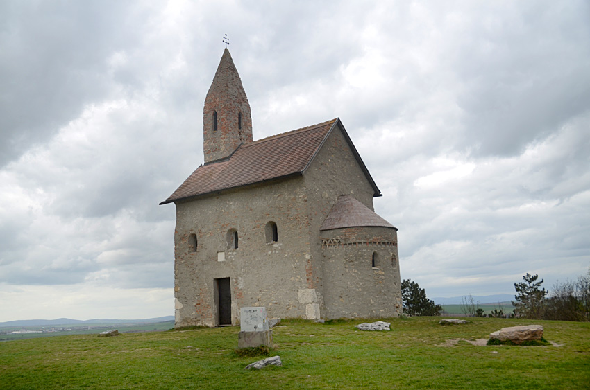 Dražovce - kostel svatého Michala archanděla