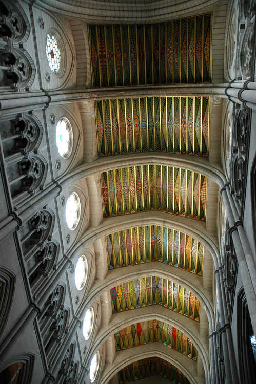 Madrid - katedrála Nuestra Senora de la Almudena