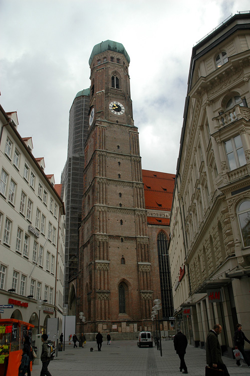 Mnichov - Frauenkirche