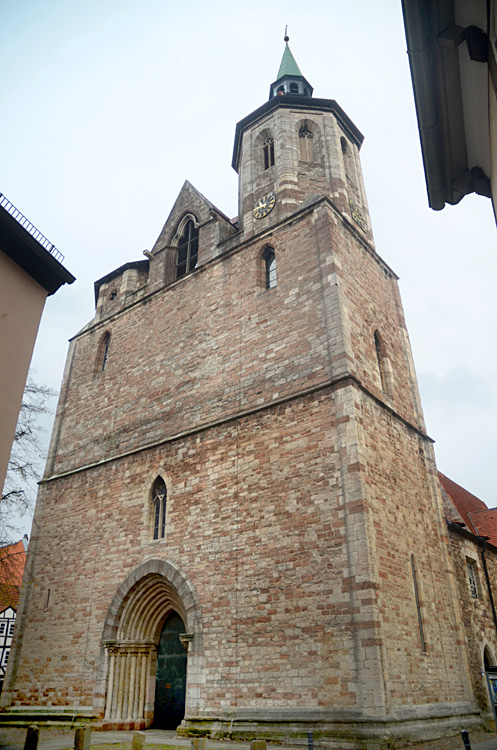 Bru�vik - Magnikirche