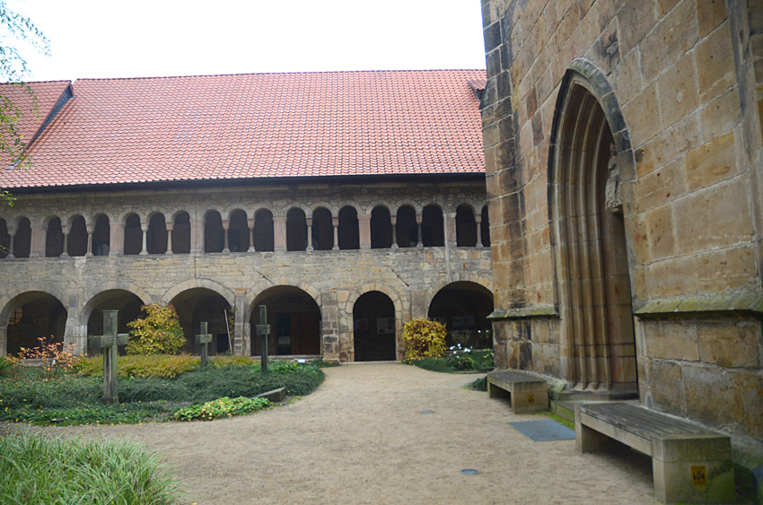 Hildesheim - katedr�la Nanebevzet� Panny Marie